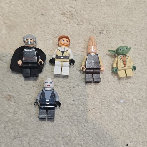 Lego star wars minifigure lot - lego,