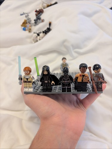 Lego star wars minifigures - star,