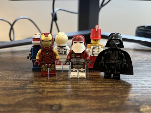 Lego minifigure bundle - lego,